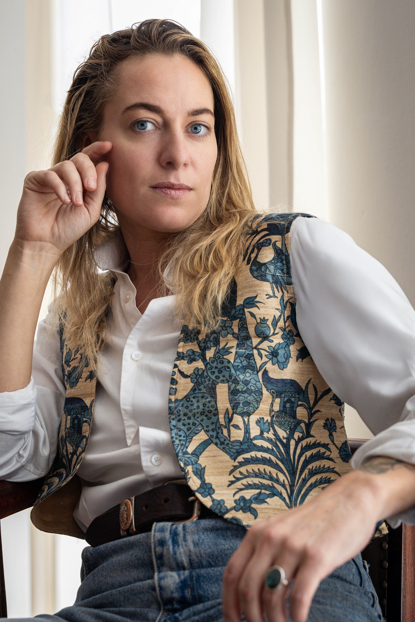 Pure Tussar Silk Vest – Handwoven Story in Natural Elegance