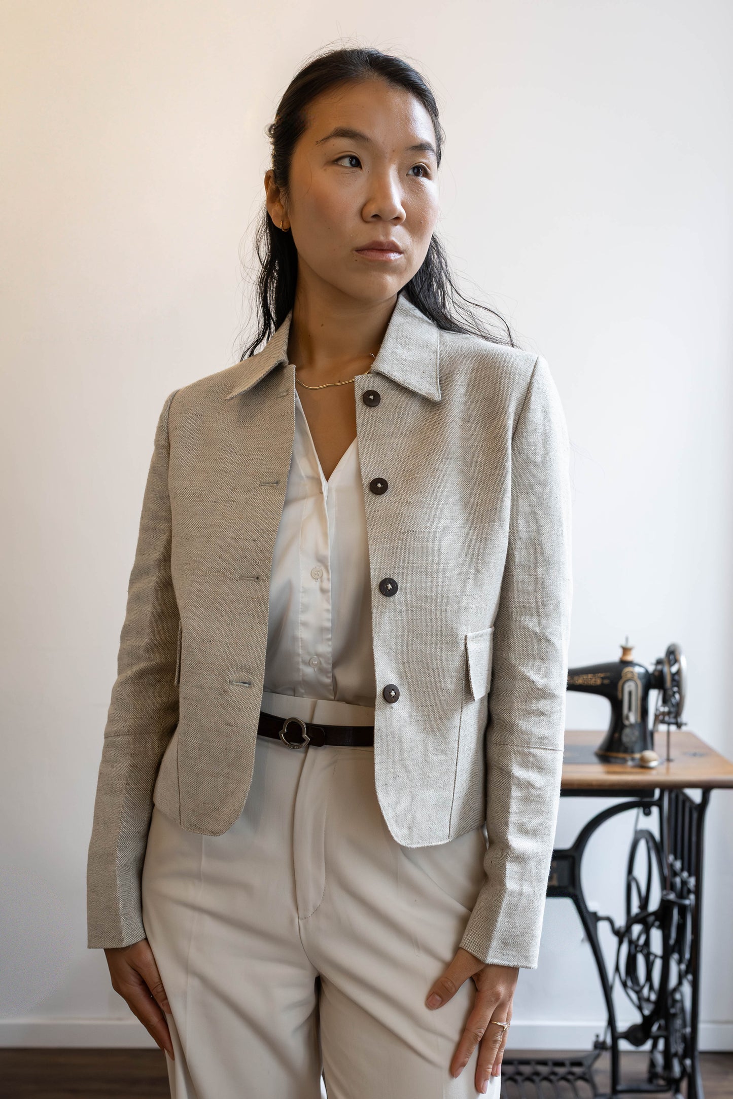 Elegant Cropped Jacket with flap pockets | Light weight coat | Crop Blazer | Hemp Jacke | Overshirt